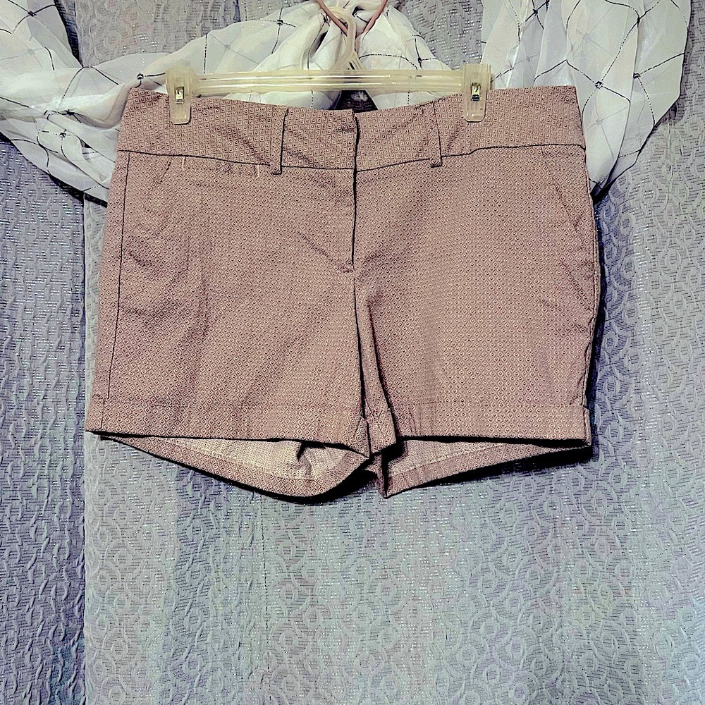 Maurices's Khaki 🩳 Shorts